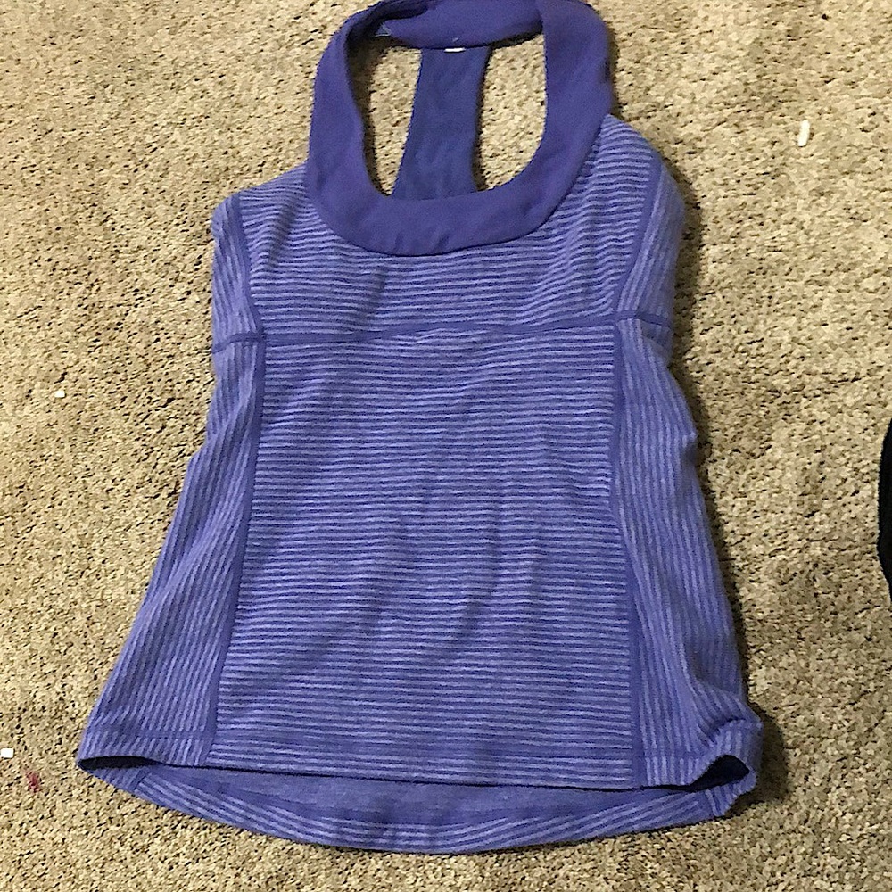 Vintage Lulu tank idk the og price good condition no pilling